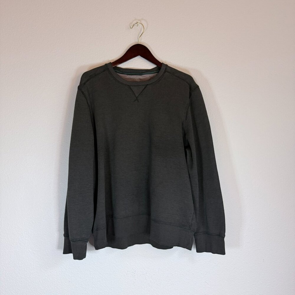 Vintage olive green GH Bass Sweats crewneck sweatshirt *